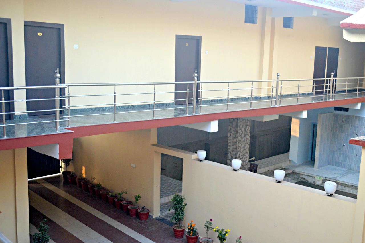 Hotel Bhammars Balangir Екстер'єр фото
